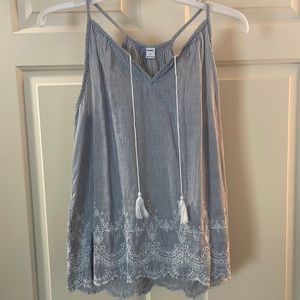Old navy, size small tank top. Blue and white